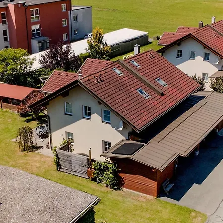 Fustanuki * Kotschach-Mauthen